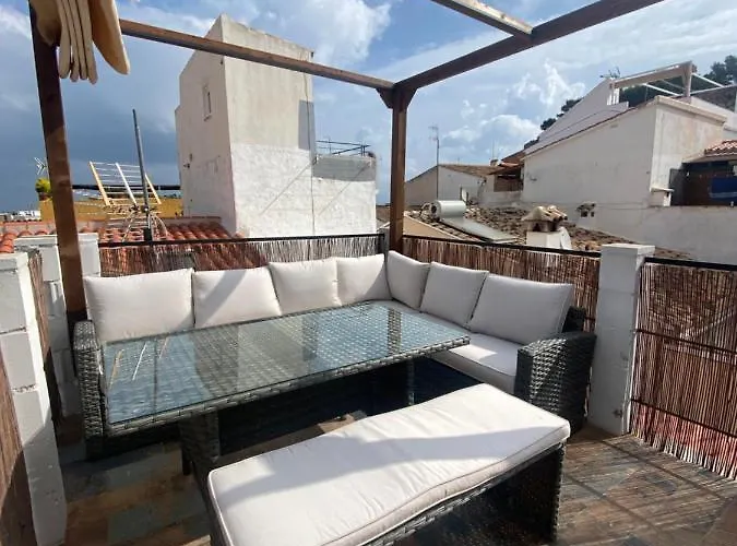 Casa Castillo. 度假居 *